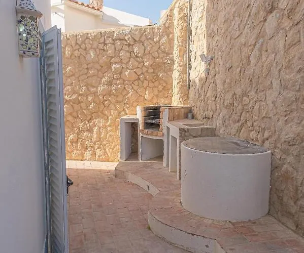 Holiday home Cozy Pool House Carvoeiro (Lagoa)