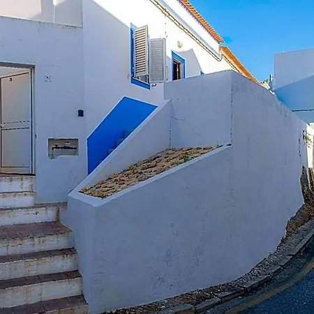 Semesterbostad Cozy Pool House