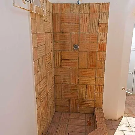 Cozy Pool House بيت للعطل كارفويرو