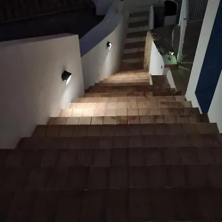 Cozy Pool House 펜션